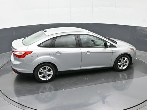 Used 2013 Ford Focus SE FWD image 31