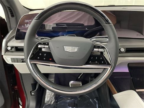 New 2026 Cadillac Vistiq Sport w/ LPO, Floor Liner Package image 20