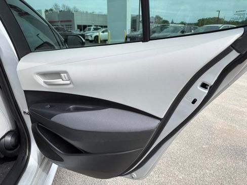 Used 2023 Toyota Corolla LE FWD image 22