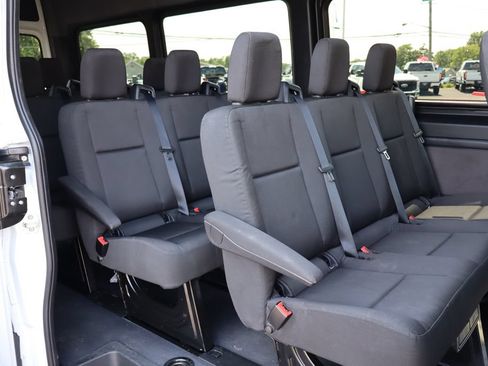 Used 2025 Mercedes-Benz Sprinter 2500 image 30