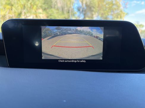 Used 2024 MAZDA MAZDA3 s image 28