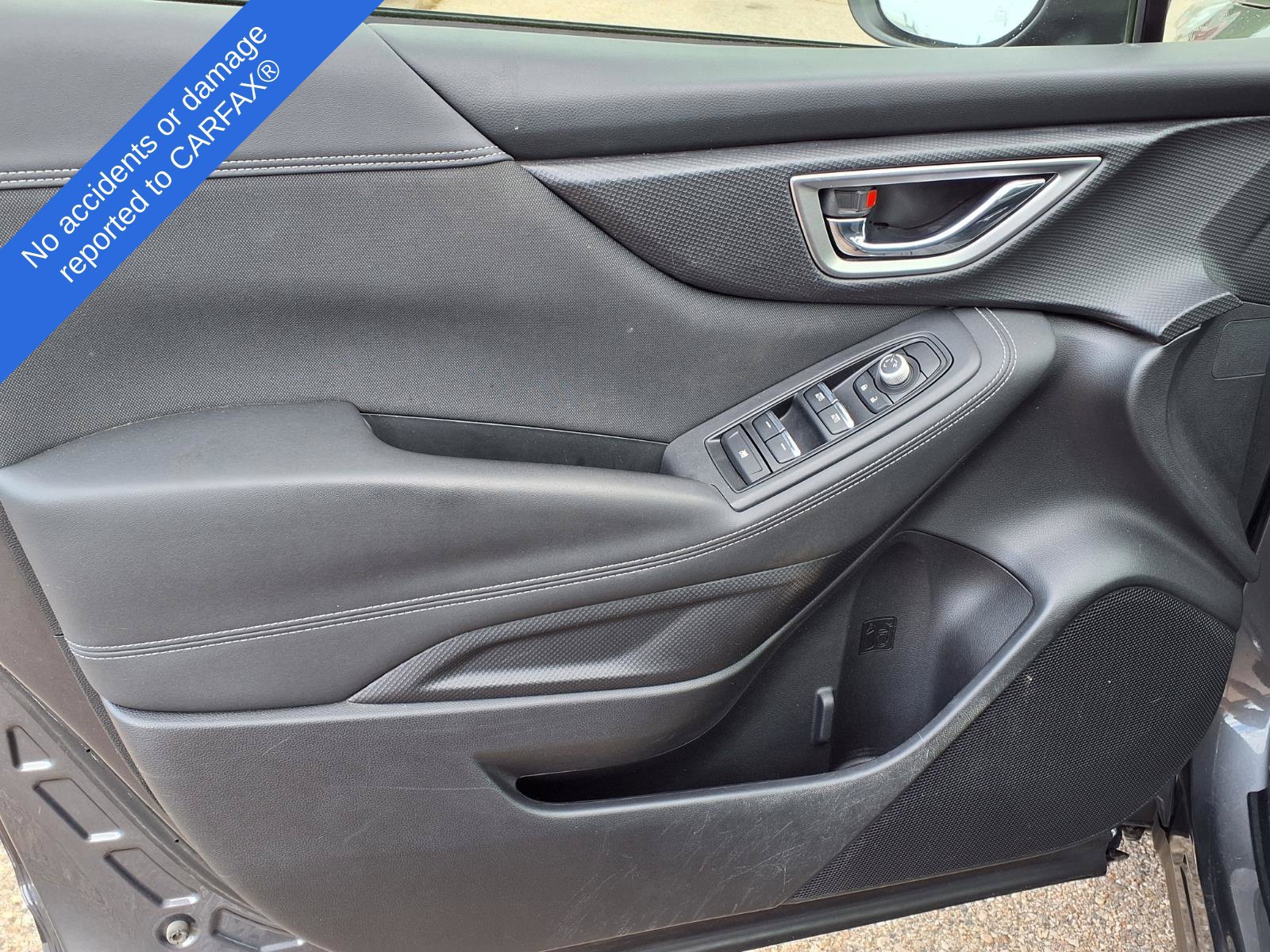 Used 2020 Subaru Forester Premium AWD/4WD image 14