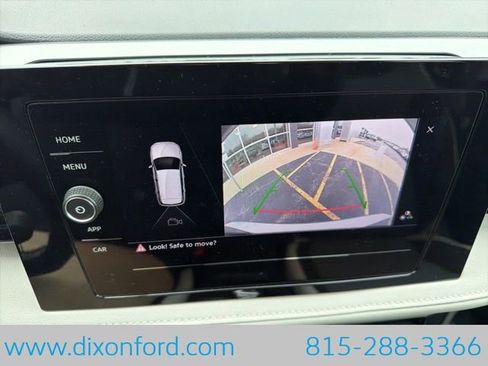 New 2026 Volkswagen Taos S image 10