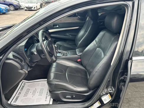 Used 2015 INFINITI Q40 w/ Moonroof Package RWD image 10