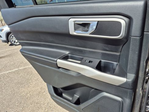 Used 2023 Ford Explorer XLT w/ Equipment Group 202A image 19