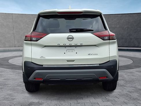 Used 2023 Nissan Rogue SV AWD/4WD image 9