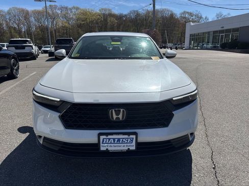 Used 2024 Honda Accord EX image 5