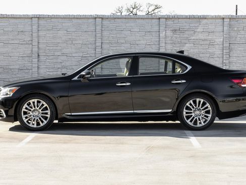 Used 2014 Lexus LS 460 image 13