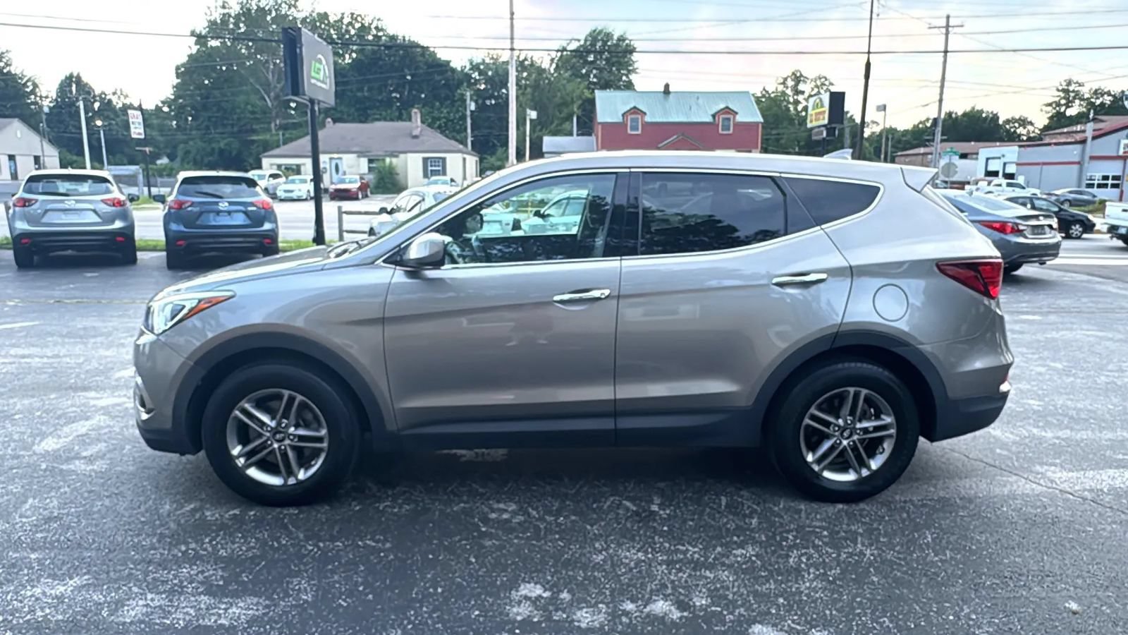 Used 2017 Hyundai Santa Fe Sport AWD/4WD image 4