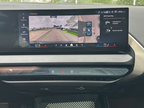 Certified 2025 BMW X3 xDrive30 AWD/4WD image 31