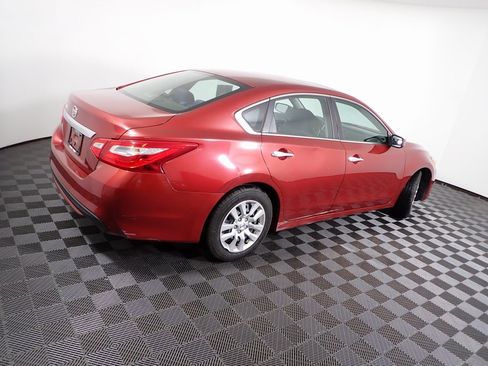Used 2016 Nissan Altima 2.5 S w/ Power Driver Seat Package image 14