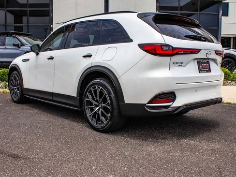 Used 2025 MAZDA CX-70 Plug-In Hybrid w/ Premium Plus AWD/4WD image 4