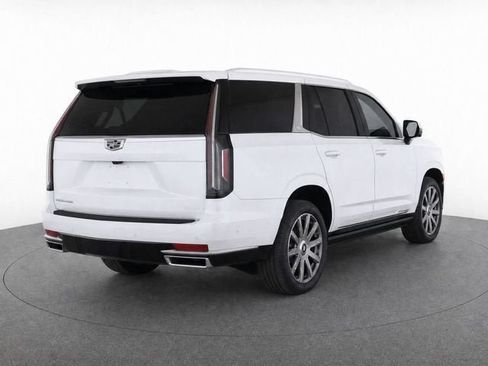 Used 2024 Cadillac Escalade Premium Luxury Platinum AWD/4WD image 3