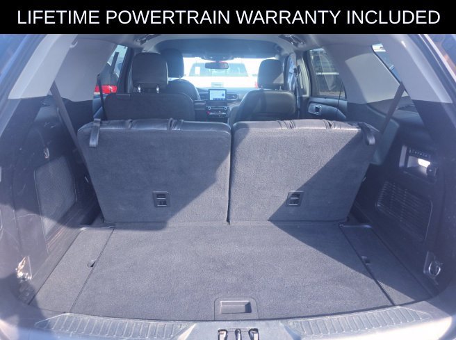 Used 2021 Ford Explorer Limited w/ Equipment Group 301A RWD image 11