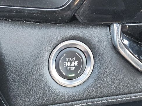 Certified 2023 Chevrolet Colorado LT w/ LT Convenience Package II image 17