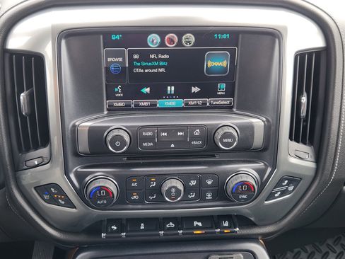 Used 2014 Chevrolet Silverado 1500 LTZ w/ Texas Edition, 1LZ Trim AWD/4WD image 17