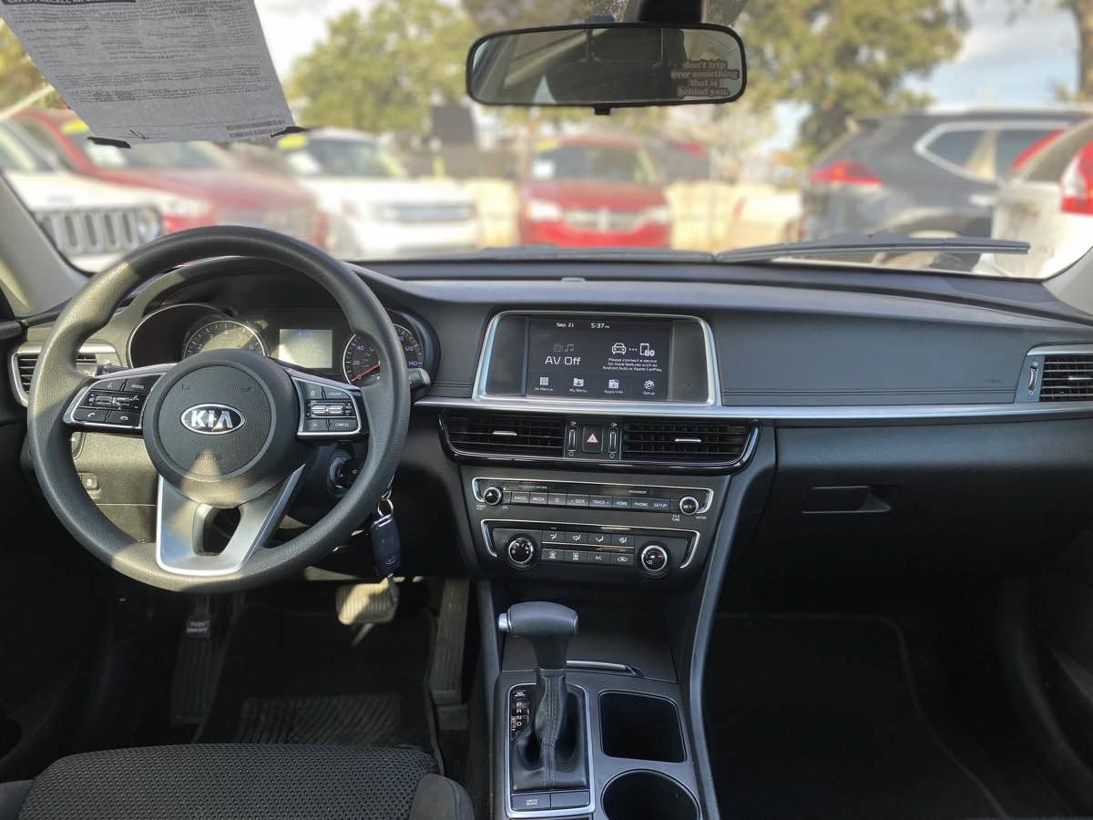 Used 2019 Kia Optima LX FWD image 10