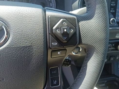 Used 2023 Toyota Tacoma TRD Off-Road AWD/4WD image 19