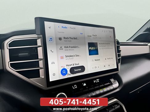 Used 2025 Toyota Tundra Limited AWD/4WD image 21