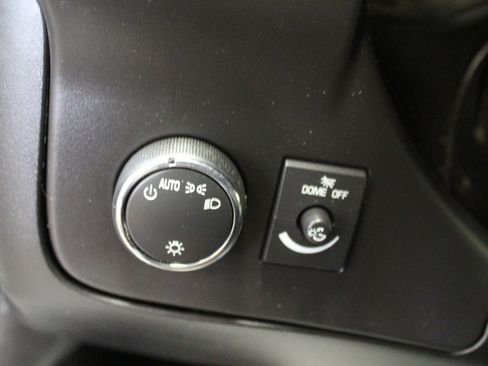 Used 2020 GMC Savana 3500 LT w/ LT Preferred Equipment Group image 11