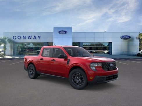 New 2026 Ford Maverick XLT w/ XLT Luxury Package FWD image 7