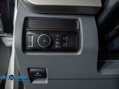 Used 2024 Ford F250 XL w/ STX Appearance Package image 13