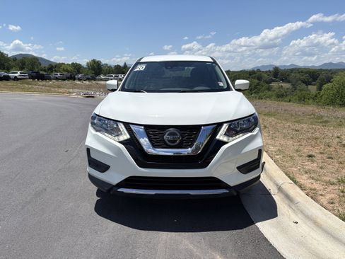 Used 2020 Nissan Rogue S AWD/4WD image 2