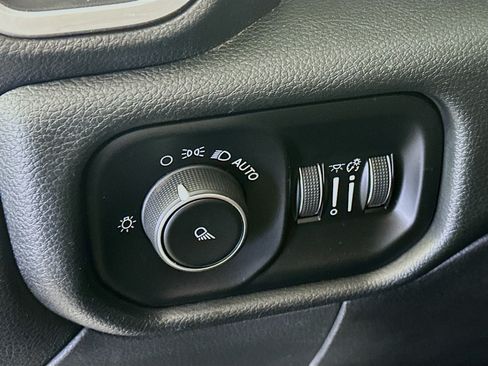 Used 2020 RAM 2500 Big Horn AWD/4WD image 16