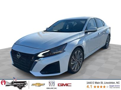 Used 2024 Nissan Altima 2.5 SL