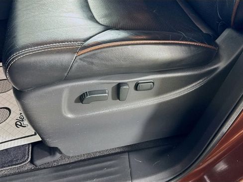 Used 2018 Nissan Armada Platinum w/ Captain Seat Package image 21