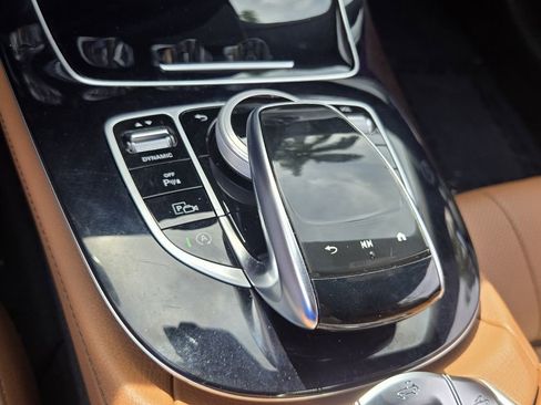Used 2023 Mercedes-Benz E 450 Cabriolet image 18