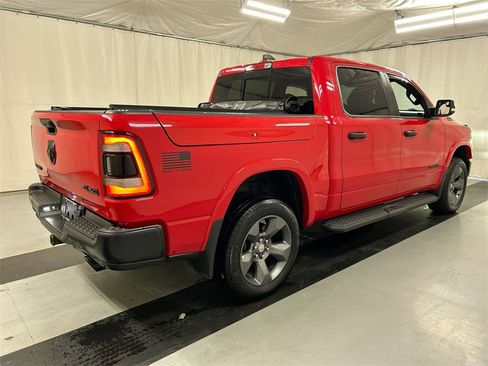 Used 2021 RAM 1500 Big Horn w/ Built-to-serve Edition image 2
