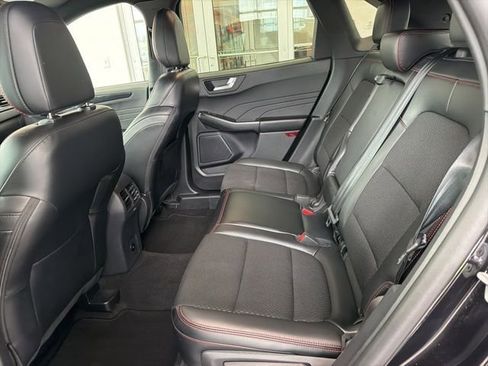 Certified 2025 Ford Escape ST-Line Select AWD/4WD image 14