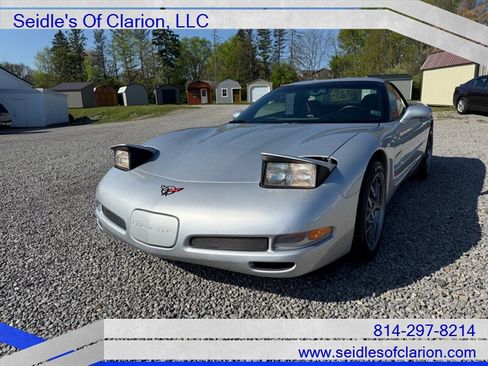 Used 2001 Chevrolet Corvette Z06 w/ Memory Pkg RWD image 13