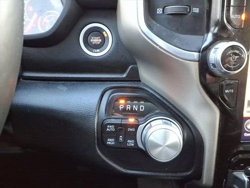 Used 2021 RAM 1500 Laramie image 33