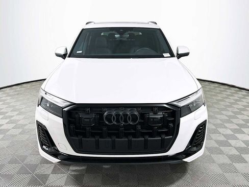 Certified 2025 Audi Q7 2.0T Premium Plus w/ Premium Plus Package image 2