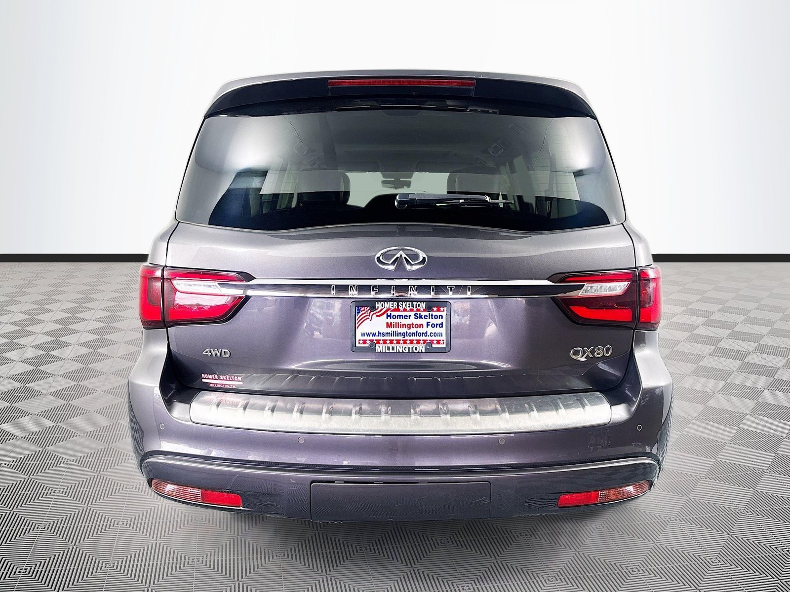Used 2024 INFINITI QX80 Luxe AWD/4WD image 6