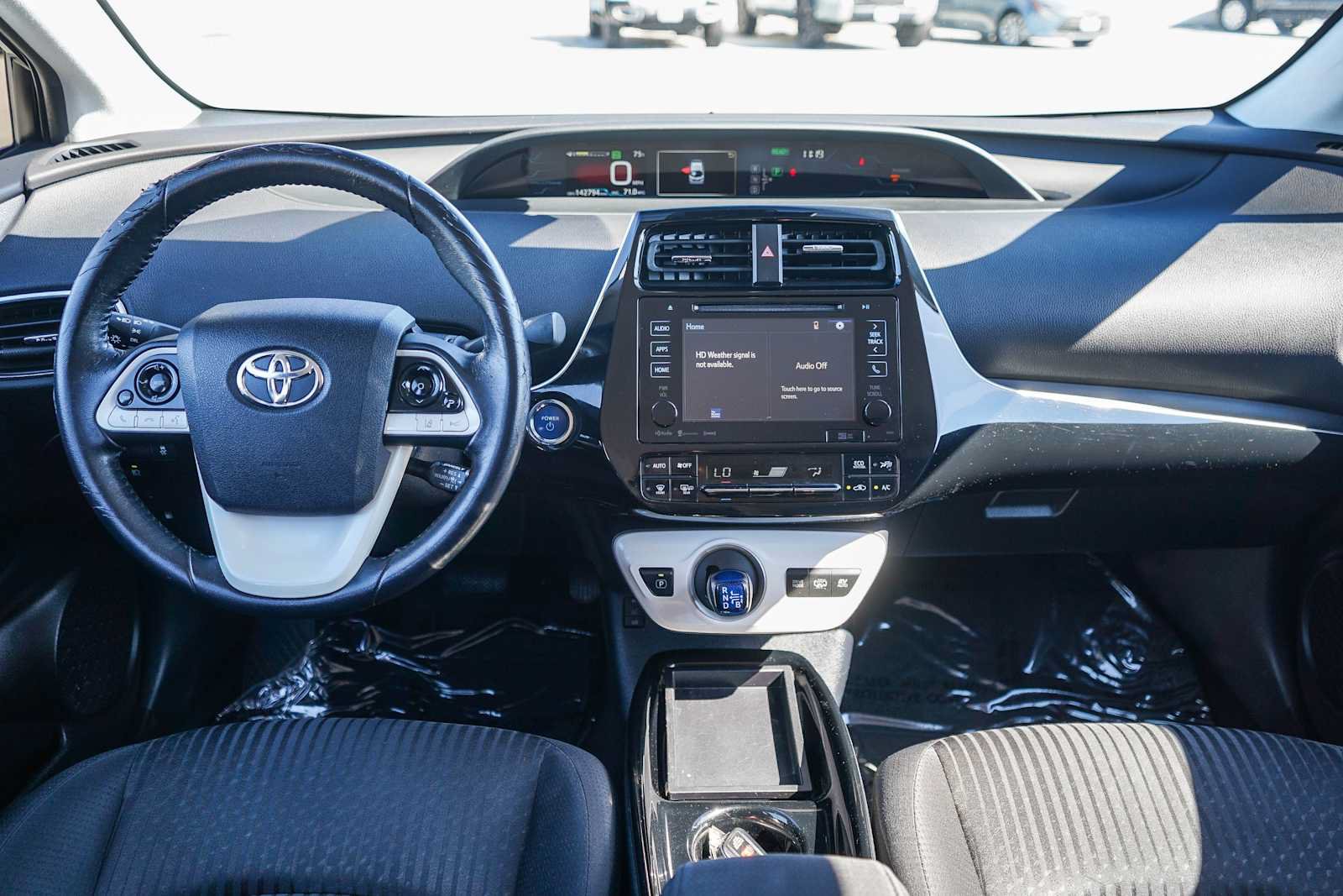 Used 2017 Toyota Prius Prime Plus w/ Carpet Mat Package FWD image 13