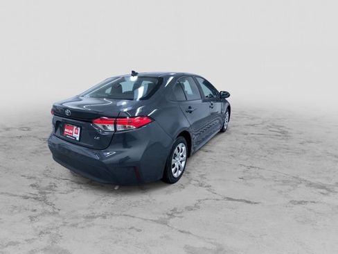 Certified 2025 Toyota Corolla LE image 9