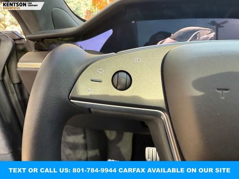 Used 2023 Tesla Model S image 20