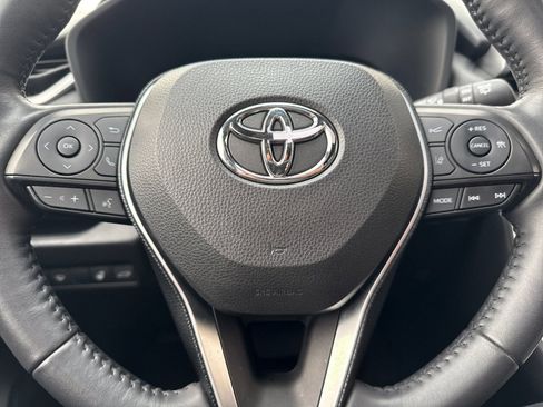 Used 2020 Toyota RAV4 XSE image 26