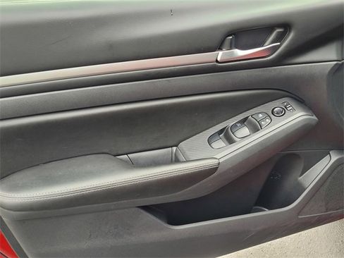 Used 2022 Nissan Altima 2.5 SV image 20