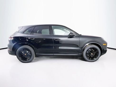 New 2026 Porsche Cayenne AWD/4WD image 8