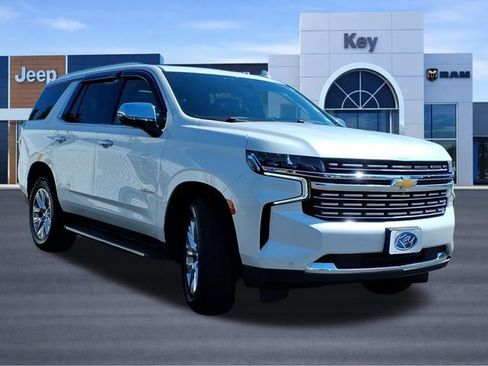 Used 2021 Chevrolet Tahoe Premier w/ Premium Package AWD/4WD image 6
