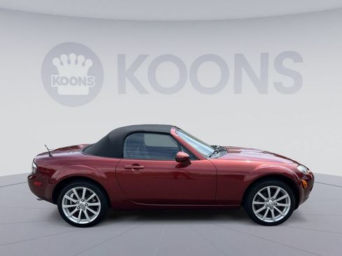 Used 2008 MAZDA MX-5 Miata Touring RWD image 8