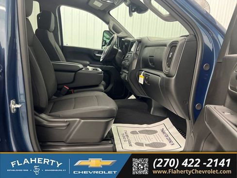 New 2026 Chevrolet Silverado 2500 Custom w/ Custom Value Package AWD/4WD image 15
