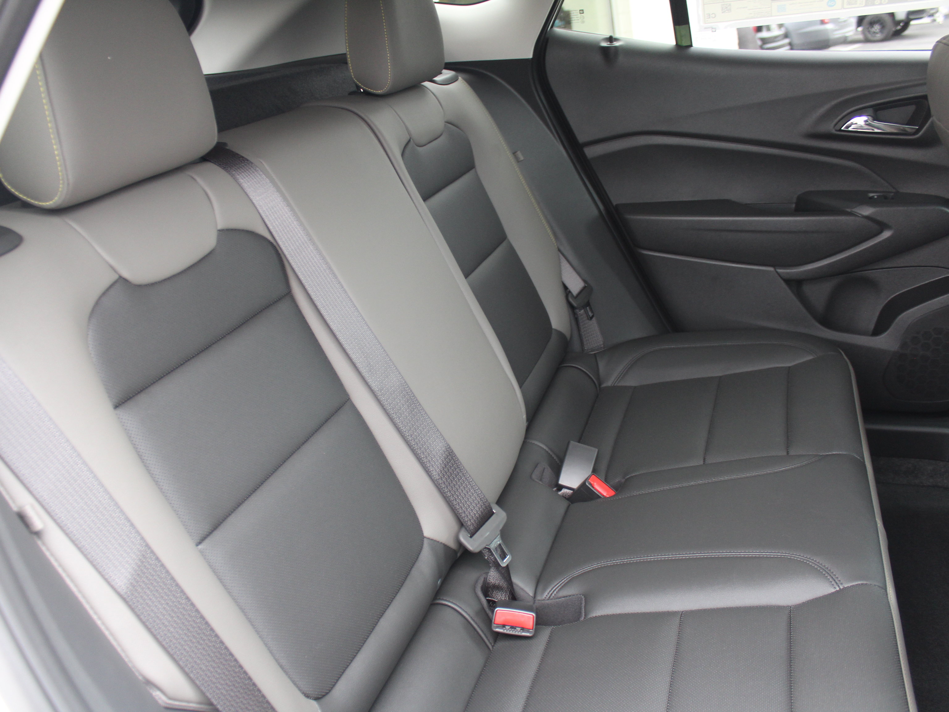 New 2026 Chevrolet Trax ACTIV FWD image 18