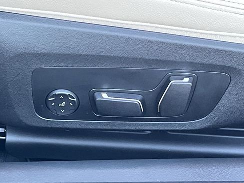 New 2026 BMW 430i xDrive Convertible w/ Premium Package image 12