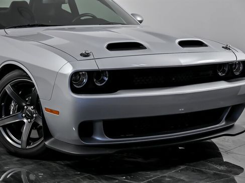 Used 2022 Dodge Challenger SRT Hellcat w/ Plus Package image 2
