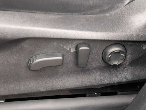 Used 2023 Subaru Ascent Touring image 18